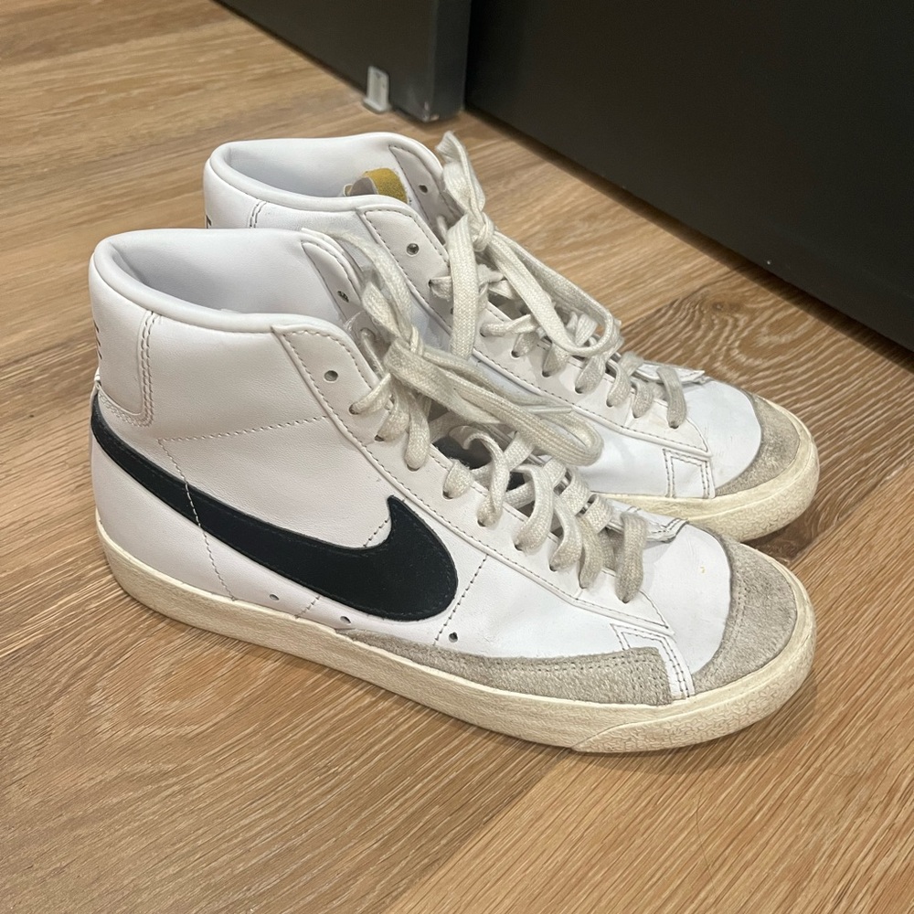 Women's Nike Blazers Mid
